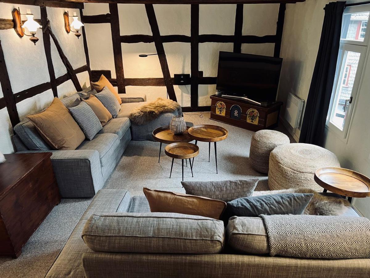 Holiday House Burgblick1 With Terrace - Vosproperties Monschau Bagian luar foto