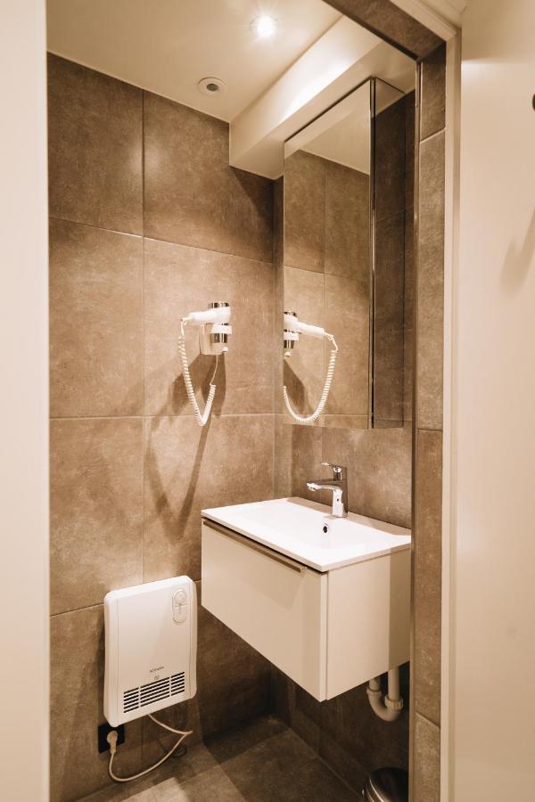 Holiday House Burgblick1 With Terrace - Vosproperties Monschau Bagian luar foto